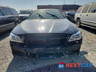 Piąte zdjęcie samochodu w środku: 2016 BMW M5 VIN:WBSFV9C53GG343211 - miniatura