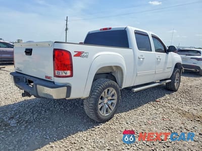 Trzecie zdjęcie samochodu z tyłu: 2007 GMC NEW SIERRA K1500 VIN:2GTEK13M471579318 - miniatura