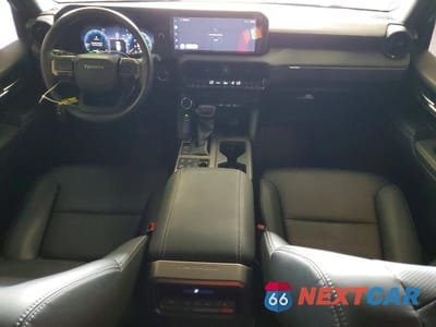 Zdjęcie 8 z 12 samochodu: 2024 TOYOTA LAND CRUISER BASE VIN:JTEABFAJ9RK010371 - miniatura