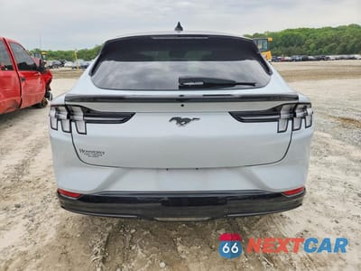 Zdjęcie 6 z 13 samochodu: 2022 FORD MUSTANG MACH-E PREMIUM VIN:3FMTK3RMXNMA42738 - miniatura