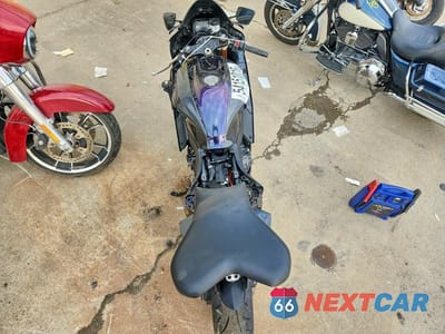 Zdjęcie 6 z 9 samochodu: 2025 YAMAHA YZFR7 VIN:JYARM38E3SA015419 - miniatura