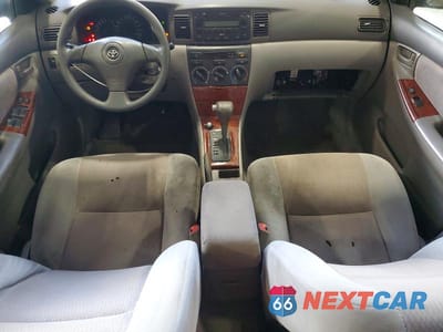 Zdjęcie 8 z 12 samochodu: 2007 TOYOTA COROLLA LE VIN:2T1BR32E77C850684 - miniatura