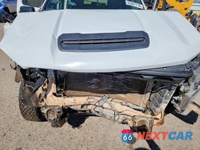 Zdjęcie 11 z 12 samochodu: 2020 CHEVROLET SILVERADO K2500 HEAVY DUTY VIN:1GC4YLE79LF137876 - miniatura