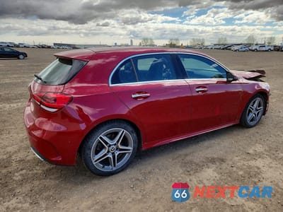 Trzecie zdjęcie samochodu z tyłu: 2022 MERCEDES-BENZ A 250 4MATIC VIN:W1K3F4HB4NJ345709 - miniatura