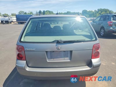 Zdjęcie 6 z 12 samochodu: 2004 VOLKSWAGEN PASSAT GLS VIN:WVWVD63B84E169122 - miniatura