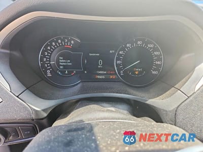 Zdjęcie 9 z 12 samochodu: 2017 LINCOLN MKZ RESERVE VIN:3LN6L5FC5HR613982 - miniatura