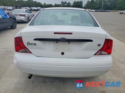 Zdjęcie 6 z 12 samochodu: 2002 FORD FOCUS SE VIN:1FAFP34P82W236187 - miniatura