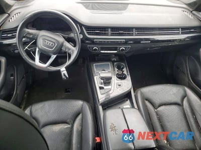 Zdjęcie 8 z 13 samochodu: 2017 AUDI Q7 PREMIUM PLUS VIN:WA1LAAF7XHD034787 - miniatura