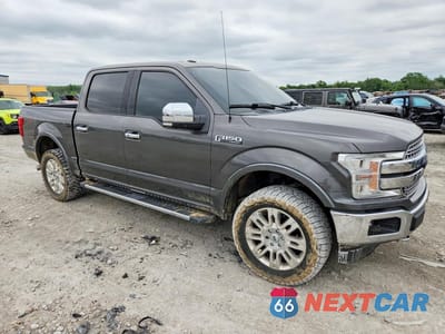 Czwarte zdjęcie samochodu z boku: 2018 FORD F150 SUPERCREW VIN:1FTEW1EG9JKC33722 - miniatura