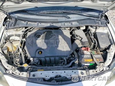 Zdjęcie 11 z 12 samochodu: 2012 TOYOTA COROLLA S VIN:5YFBU4EE1CP067371 - miniatura