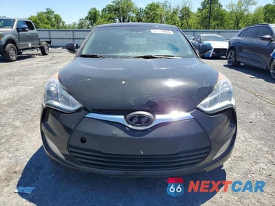 Piąte zdjęcie samochodu w środku: 2013 HYUNDAI VELOSTER VIN:KMHTC6AE7DU157357 - miniatura