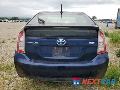 Zdjęcie 6 z 12 samochodu: 2012 TOYOTA PRIUS THREE VIN:JTDKN3DU1C1546913 - miniatura