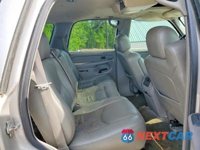 Zdjęcie 11 z 13 samochodu: 2005 GMC YUKON VIN:1GKEK13T45J193688 - miniatura