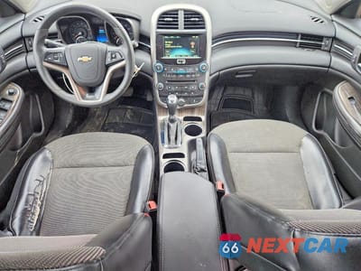 Zdjęcie 8 z 13 samochodu: 2014 CHEVROLET MALIBU 1LT VIN:1G11C5SL0EF256460 - miniatura