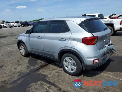 Drugie zdjęcie samochodu z przodu: 2020 HYUNDAI VENUE SE VIN:KMHRB8A38LU033247 - miniatura