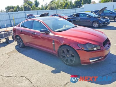 Czwarte zdjęcie samochodu z boku: 2010 JAGUAR XF LUXURY VIN:SAJWA0FA6AHR55722 - miniatura