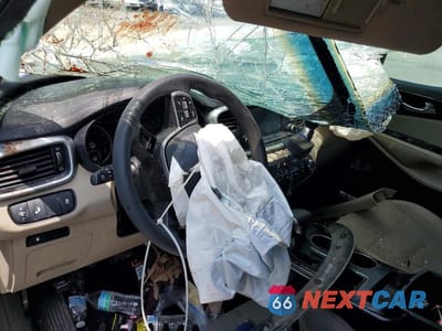 Zdjęcie 8 z 12 samochodu: 2019 KIA SORENTO LX VIN:5XYPG4A36KG537690 - miniatura