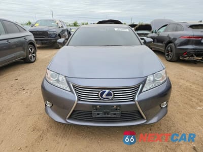 Piąte zdjęcie samochodu w środku: 2013 LEXUS ES 300H VIN:JTHBW1GG3D2021482 - miniatura