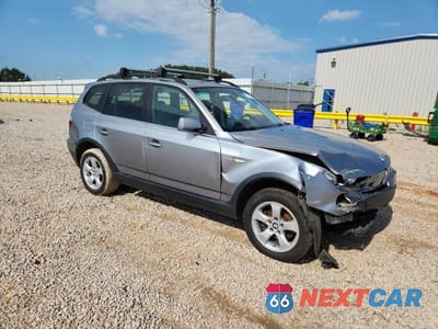 Czwarte zdjęcie samochodu z boku: 2008 BMW X3 3.0SI VIN:WBXPC934X8WJ15662 - miniatura