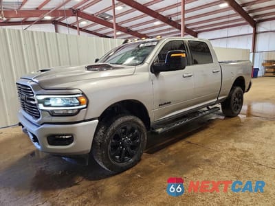 2023 RAM 2500 LARAMIE 3C6UR5FJXPG592315 - główne zdjęcie licytacji z USA - miniatura