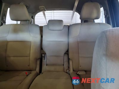 Zdjęcie 10 z 13 samochodu: 2017 HONDA ODYSSEY SE VIN:5FNRL5H34HB012188 - miniatura