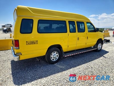 Trzecie zdjęcie samochodu z tyłu: 2014 FORD ECONOLINE E250 VAN VIN:1FTNS2EW0EDA86452 - miniatura