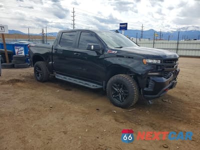 Czwarte zdjęcie samochodu z boku: 2020 CHEVROLET SILVERADO K1500 LT TRAIL BOSS VIN:1GCPYFED3LZ185439 - miniatura