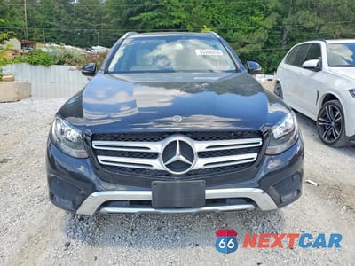 Piąte zdjęcie samochodu w środku: 2019 MERCEDES-BENZ GLC 300 VIN:WDC0G4JB4KF505066 - miniatura