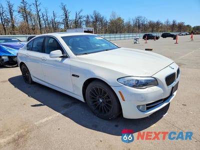 Czwarte zdjęcie samochodu z boku: 2013 BMW 535 XI VIN:WBAFU7C56DDU66946 - miniatura