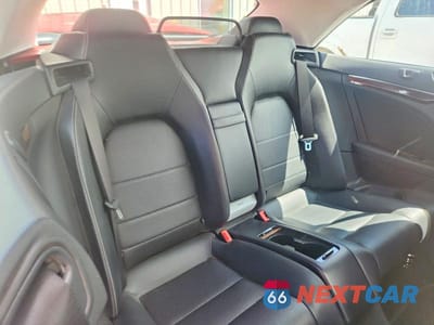 Zdjęcie 10 z 12 samochodu: 2011 MERCEDES-BENZ E 350 VIN:WDDKK5GF7BF124640 - miniatura