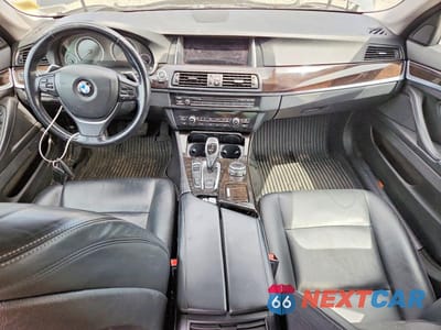 Zdjęcie 8 z 12 samochodu: 2016 BMW 535 XI VIN:WBA5B3C56GG252570 - miniatura
