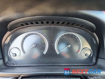 Zdjęcie 9 z 13 samochodu: 2015 BMW 535 I VIN:WBA5B1C56FG125806 - miniatura