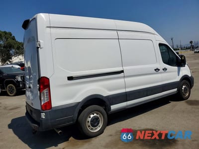 Trzecie zdjęcie samochodu z tyłu: 2022 FORD TRANSIT T-250 VIN:1FTBR1X83NKA70216 - miniatura