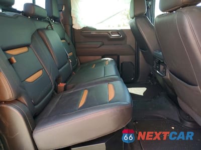 Zdjęcie 10 z 12 samochodu: 2022 GMC SIERRA K1500 AT4 VIN:1GTUUEETXNZ593679 - miniatura