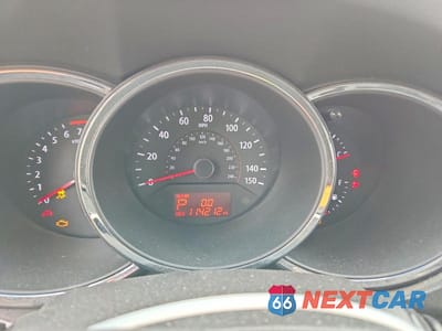 Zdjęcie 9 z 13 samochodu: 2013 KIA SORENTO LX VIN:5XYKT3A6XDG394935 - miniatura