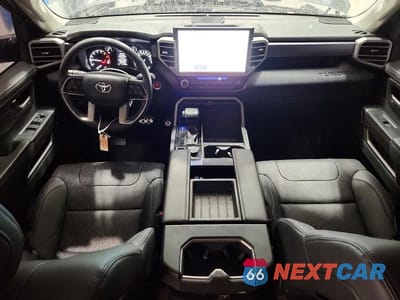Zdjęcie 8 z 12 samochodu: 2024 TOYOTA TUNDRA SR5 VIN:5TFLA5DBXRX133470 - miniatura