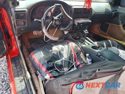 Zdjęcie 8 z 12 samochodu: 1999 CHEVROLET CAMARO Z28 VIN:2G1FP32G5X2104583 - miniatura