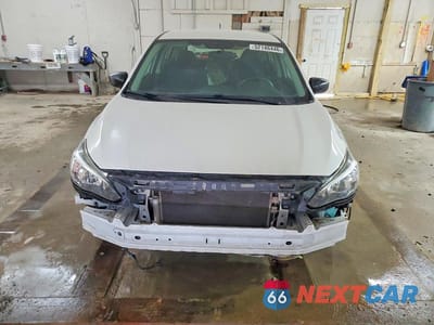 Piąte zdjęcie samochodu w środku: 2019 SUBARU IMPREZA VIN:4S3GTAA60K3758484 - miniatura