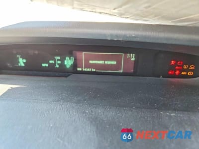 Zdjęcie 9 z 12 samochodu: 2015 TOYOTA PRIUS FOUR VIN:JTDKN3DU5F1898316 - miniatura