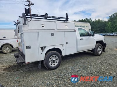 Trzecie zdjęcie samochodu z tyłu: 2015 CHEVROLET SILVERADO C3500 VIN:1GB3CYCG8FZ129480 - miniatura