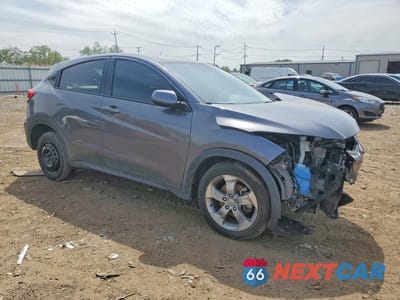 Czwarte zdjęcie samochodu z boku: 2022 HONDA HR-V LX VIN:3CZRU6H36NM726490 - miniatura