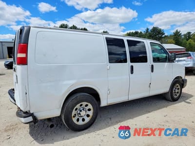 Trzecie zdjęcie samochodu z tyłu: 2010 CHEVROLET EXPRESS G1500 VIN:1GCUGADX3A1163862 - miniatura