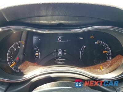 Zdjęcie 9 z 12 samochodu: 2019 JEEP GRAND CHEROKEE LIMITED VIN:1C4RJEBG6KC656491 - miniatura