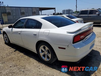 Drugie zdjęcie samochodu z przodu: 2012 DODGE CHARGER SE VIN:2C3CDXBG2CH228770 - miniatura