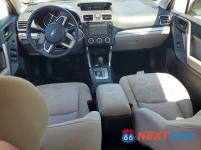 Zdjęcie 8 z 13 samochodu: 2017 SUBARU FORESTER 2.5I PREMIUM VIN:JF2SJAEC2HH534629 - miniatura