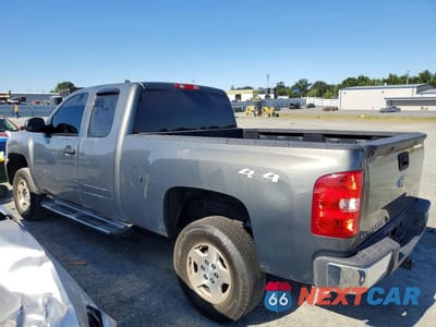 Drugie zdjęcie samochodu z przodu: 2011 CHEVROLET SILVERADO K1500 LS VIN:1GCRKREA0BZ330419 - miniatura