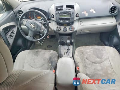 Zdjęcie 8 z 13 samochodu: 2011 TOYOTA RAV4 BASE VIN:2T3BF4DV6BW133980 - miniatura