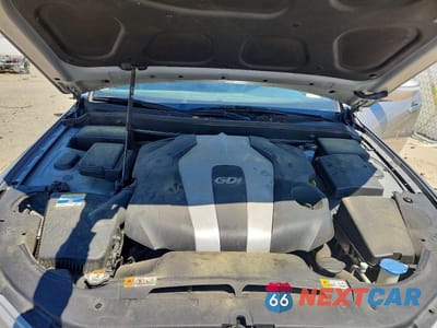 Zdjęcie 11 z 12 samochodu: 2012 HYUNDAI GENESIS 3.8L VIN:KMHGC4DD2CU152249 - miniatura