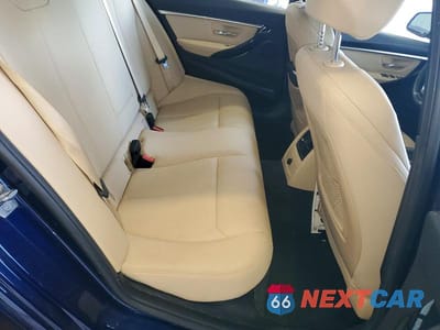 Zdjęcie 10 z 13 samochodu: 2018 BMW 330 XI VIN:WBA8D9C59JA615478 - miniatura