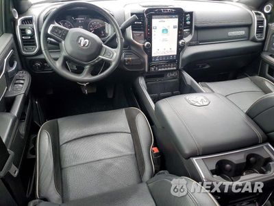 Zdjęcie 8 z 12 samochodu: 2024 RAM 3500 VIN:3C63RRML0RG257459 - miniatura